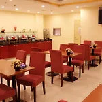 Hanting Hotel Shanghai South Railway Station Luoxiang Road Branch